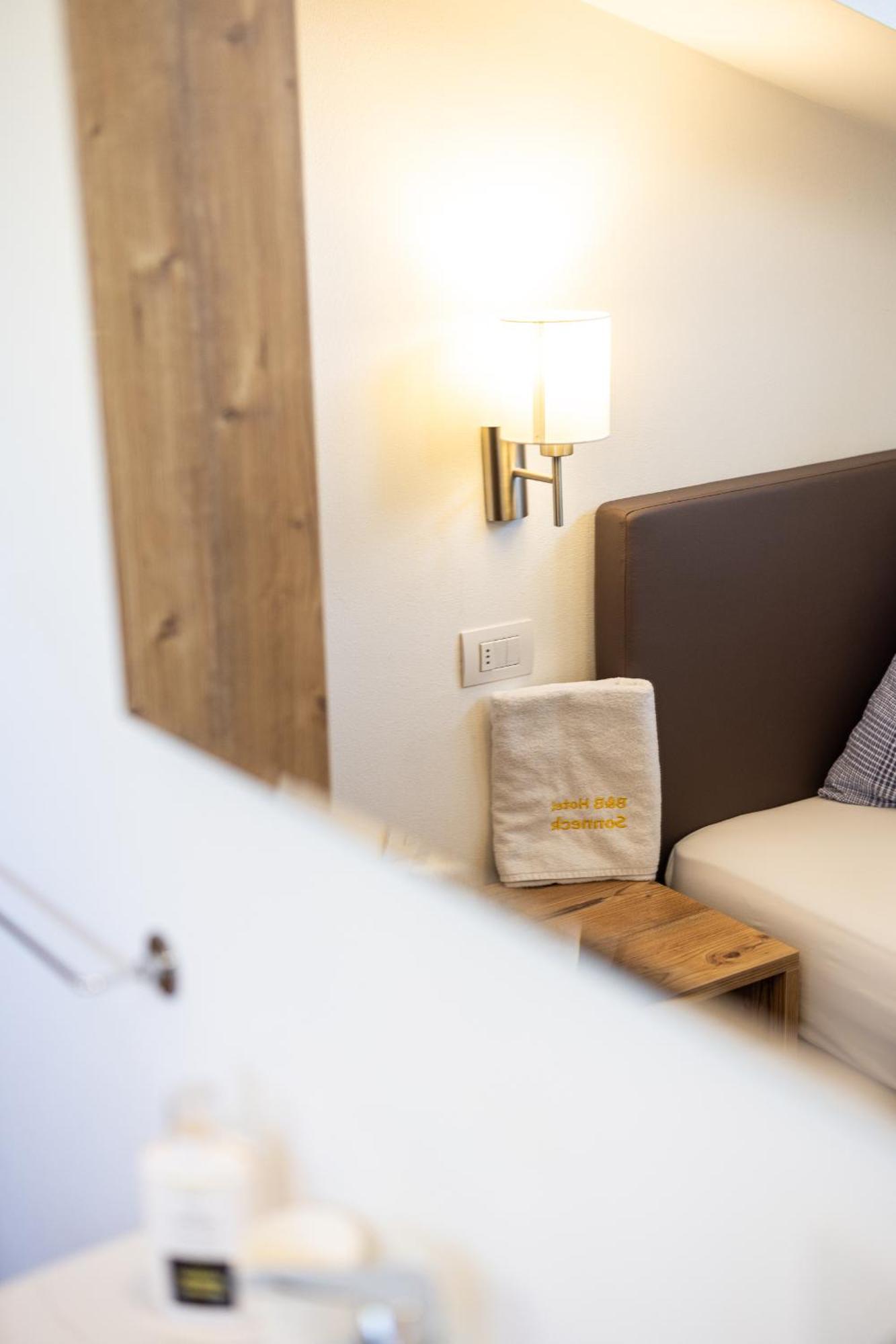 B&B Hotel Sonneck Natz-Schabs Buitenkant foto