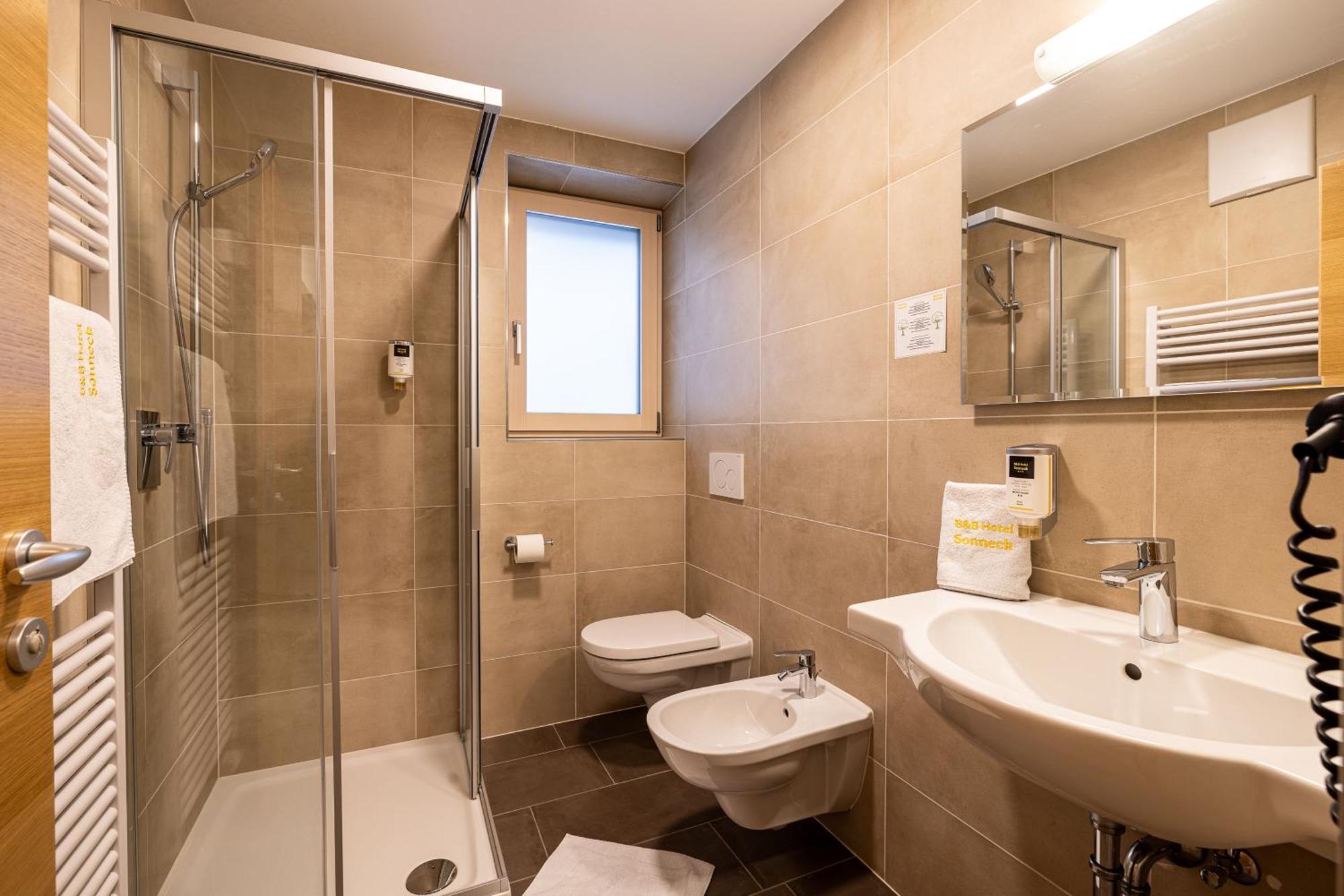 B&B Hotel Sonneck Natz-Schabs Buitenkant foto